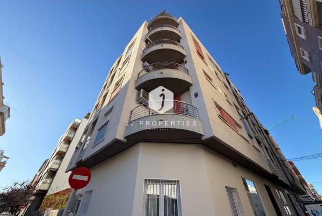 Aus zweiter Hand - Wohnung -
Torrevieja