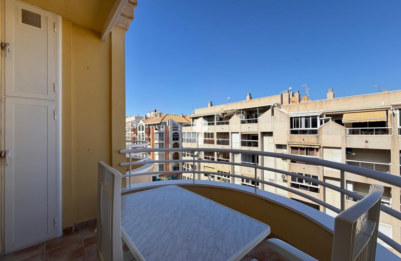 Segunda mano - Ático -
Torrevieja - Playa del Cura