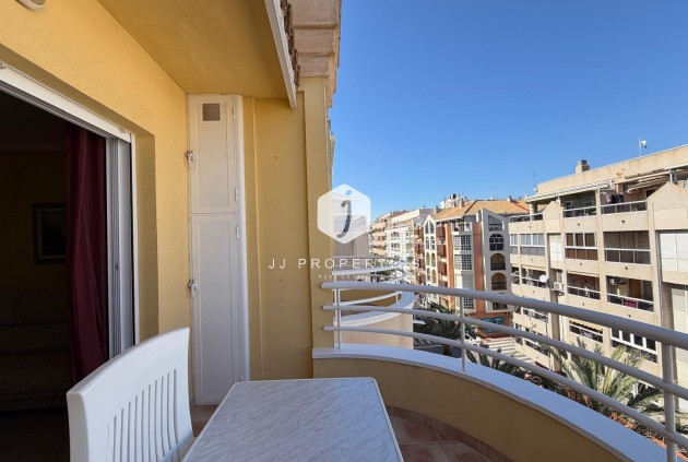 Segunda mano - Ático -
Torrevieja - Playa del Cura