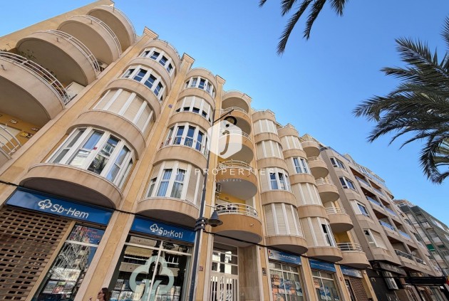 Segunda mano - Ático -
Torrevieja - Playa del Cura