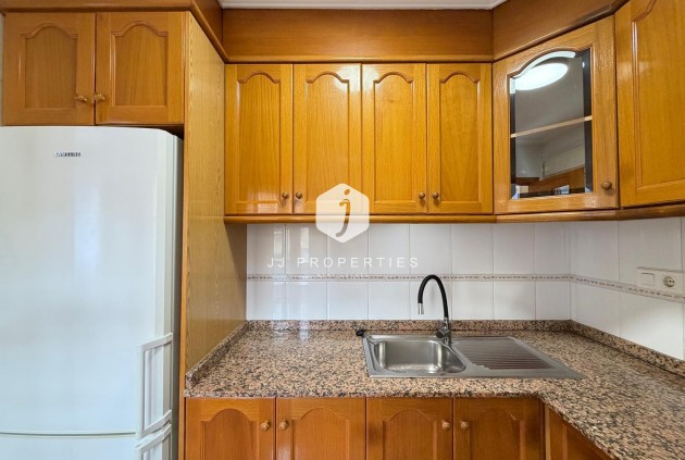 D'occasion - Appartement -
Torrevieja - Playa de los Locos