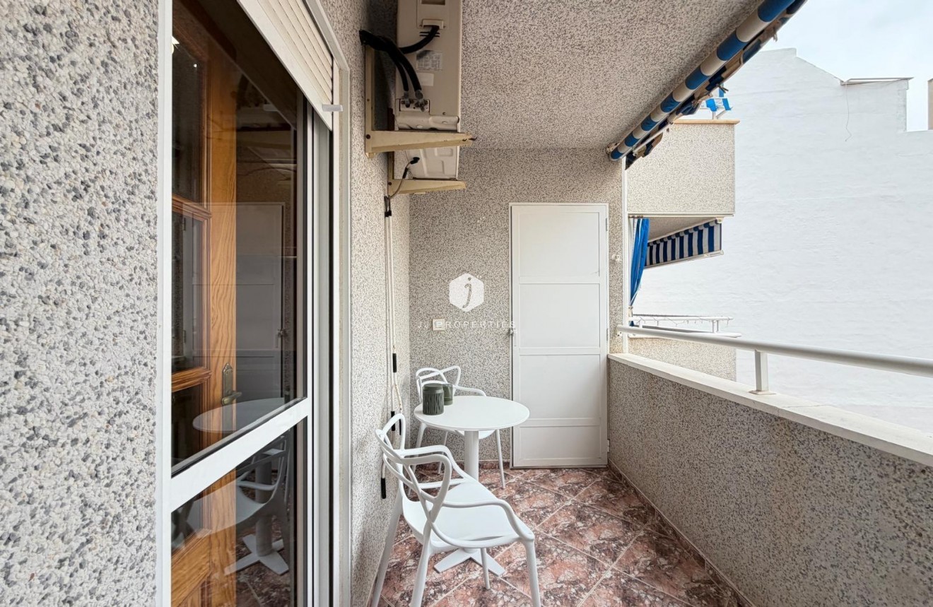 D'occasion - Appartement -
Torrevieja - Playa de los Locos