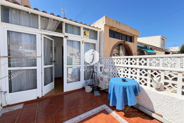 Z drugiej ręki - Szalet -
Torrevieja - Nueva Torrevieja