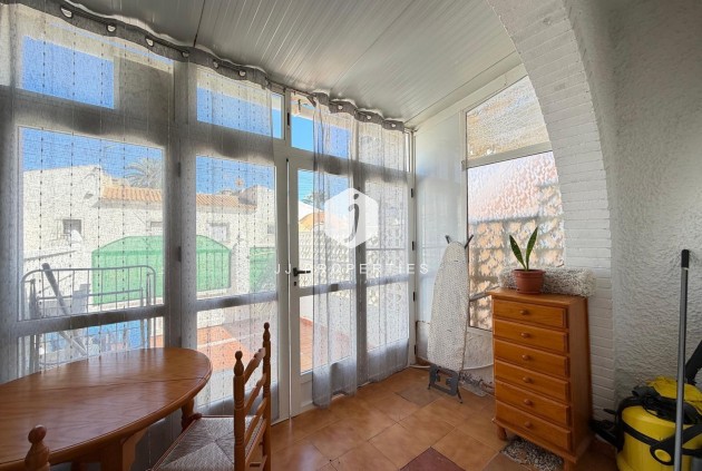 Z drugiej ręki - Szalet -
Torrevieja - Nueva Torrevieja