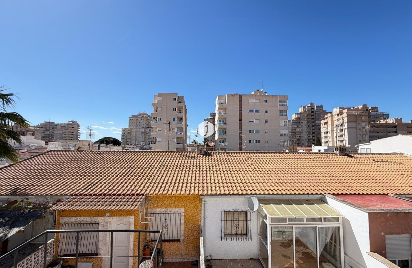 Z drugiej ręki - Szalet -
Torrevieja - Nueva Torrevieja