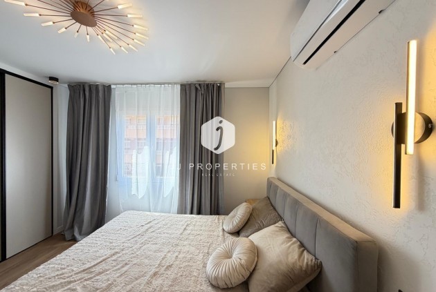 Tweedehands - Appartement / flat -
Torrevieja - Punta prima