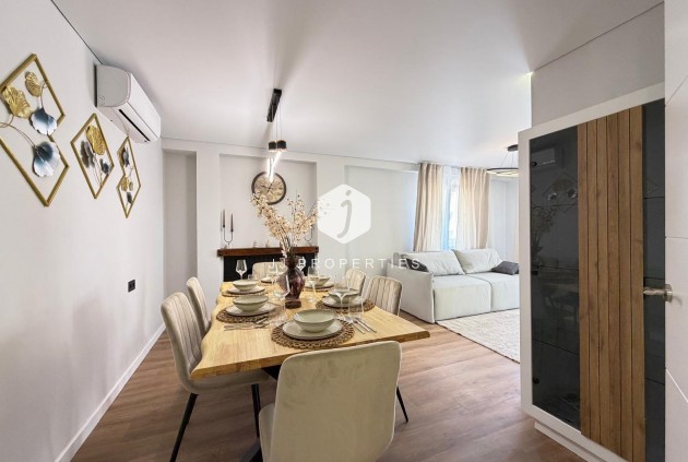 Tweedehands - Appartement / flat -
Torrevieja - Punta prima