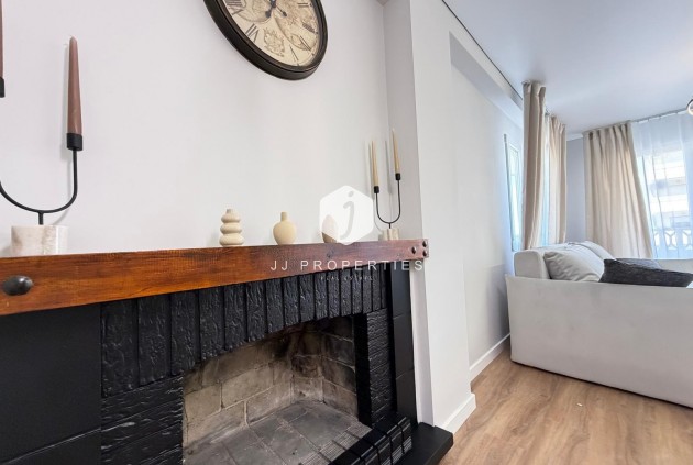 Tweedehands - Appartement / flat -
Torrevieja - Punta prima