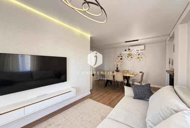 Tweedehands - Appartement / flat -
Torrevieja - Punta prima
