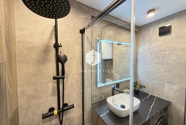 Tweedehands - Appartement / flat -
Torrevieja - Punta prima