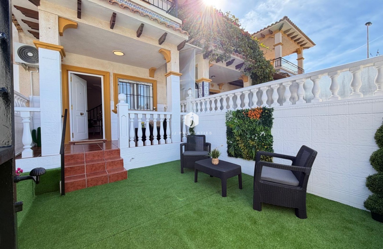 Tweedehands - Chalet -
Orihuela Costa - Rocio Del Mar