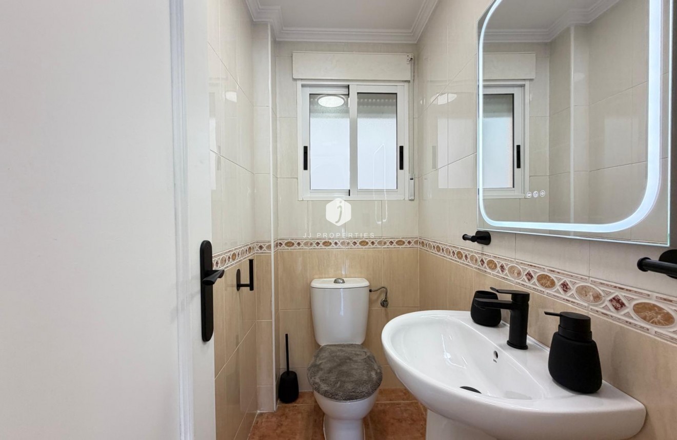 Tweedehands - Chalet -
Orihuela Costa - Rocio Del Mar
