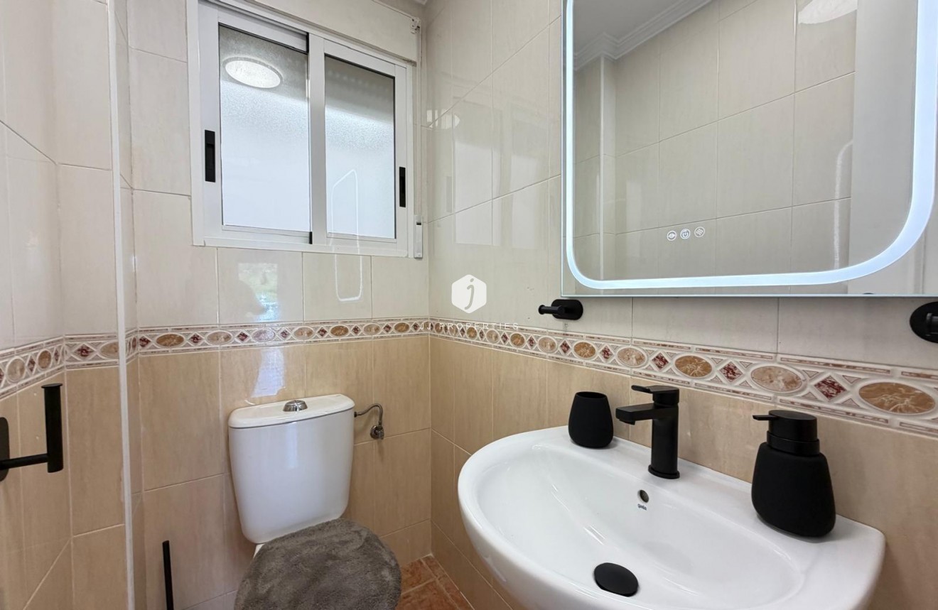 Tweedehands - Chalet -
Orihuela Costa - Rocio Del Mar