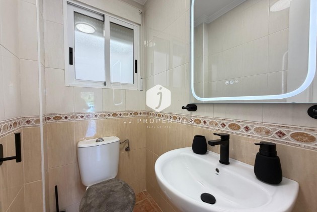 Tweedehands - Chalet -
Orihuela Costa - Rocio Del Mar