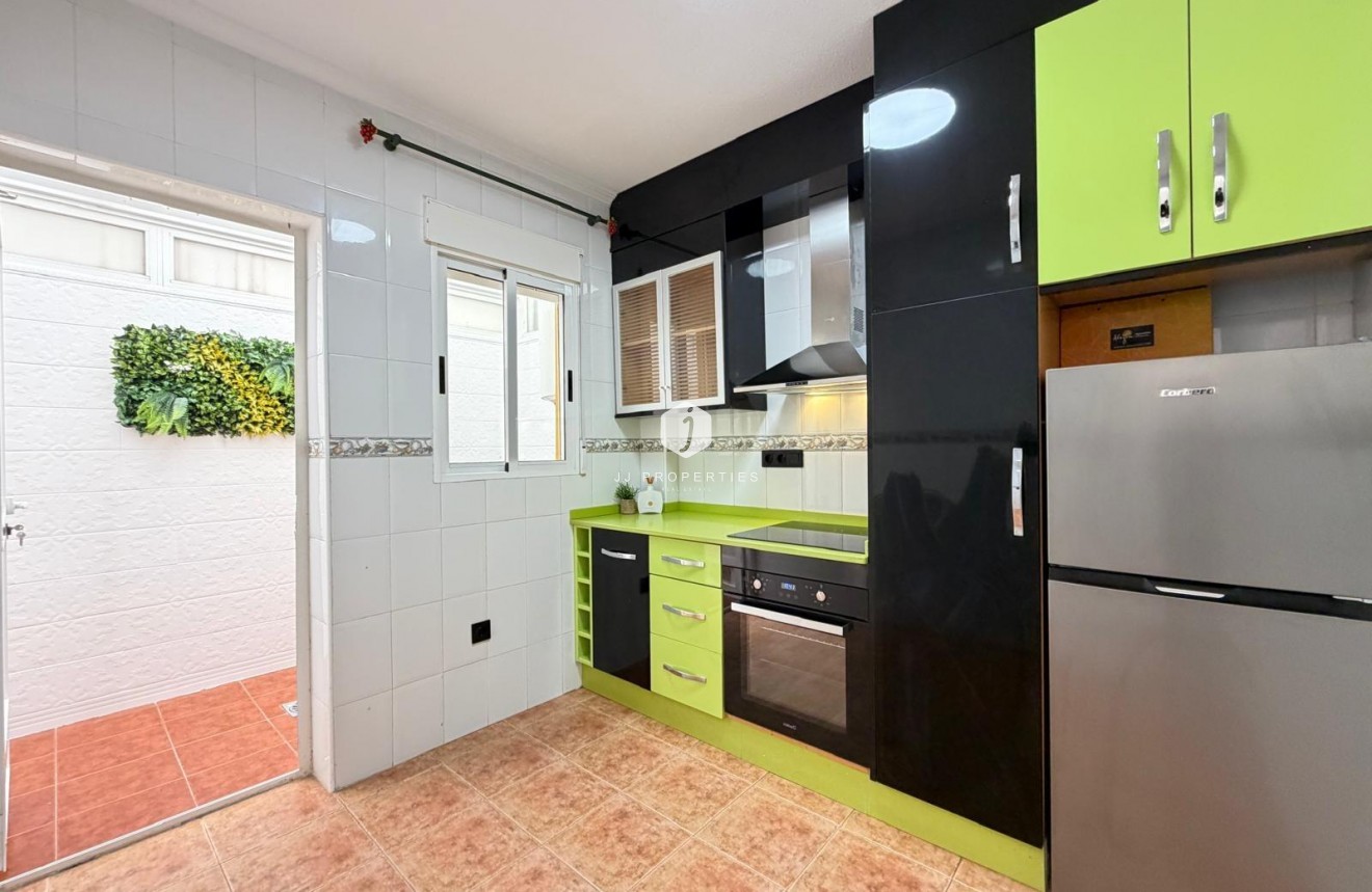 Tweedehands - Chalet -
Orihuela Costa - Rocio Del Mar