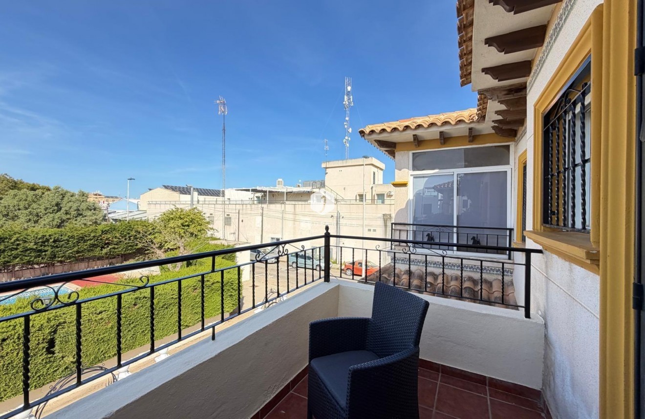 Tweedehands - Chalet -
Orihuela Costa - Rocio Del Mar