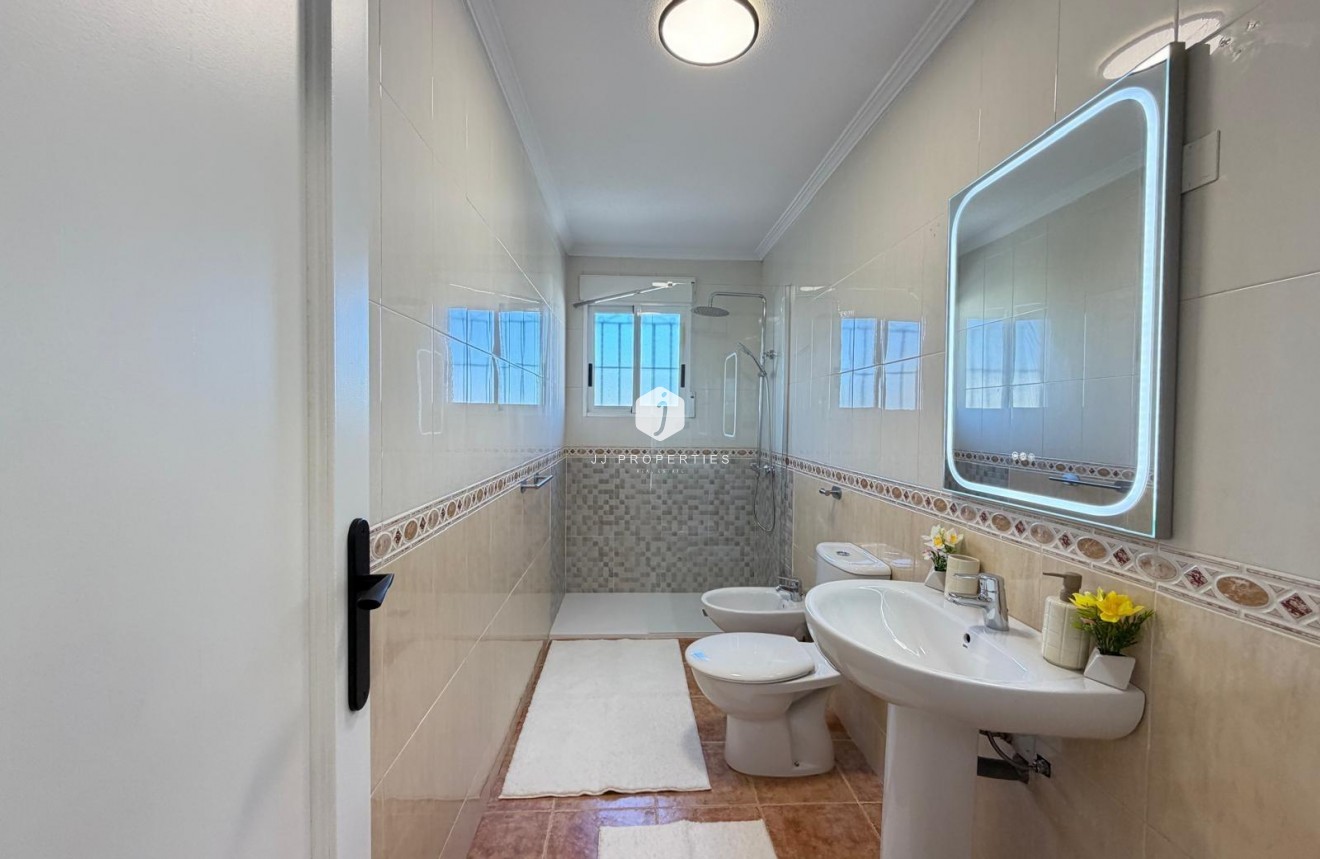 Tweedehands - Chalet -
Orihuela Costa - Rocio Del Mar