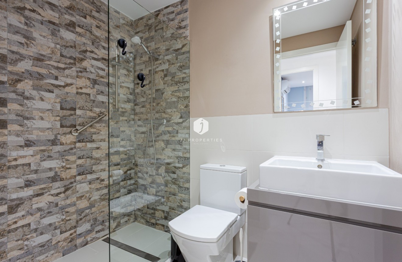 Aus zweiter Hand - Wohnung -
Orihuela Costa - Costa Blanca