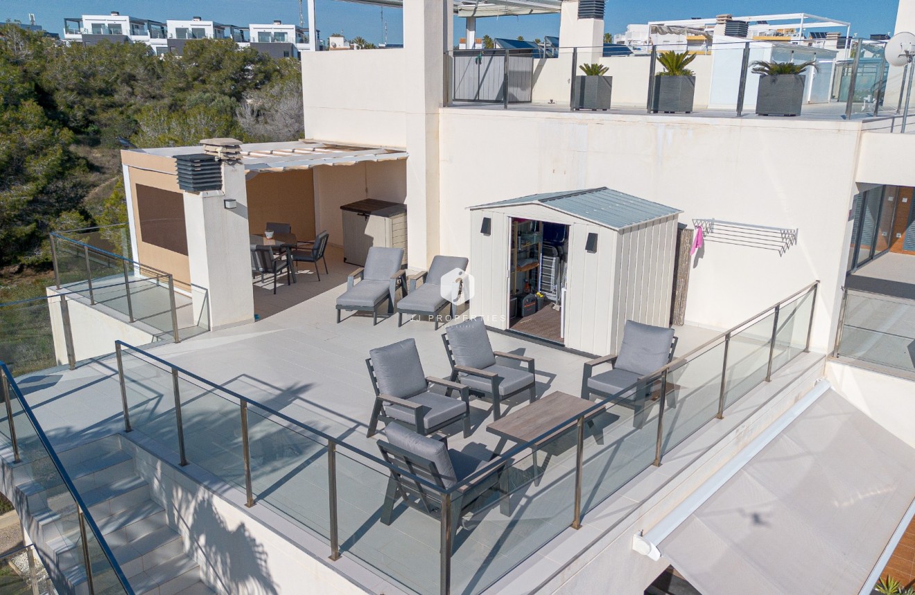 Aus zweiter Hand - Wohnung -
Orihuela Costa - Costa Blanca