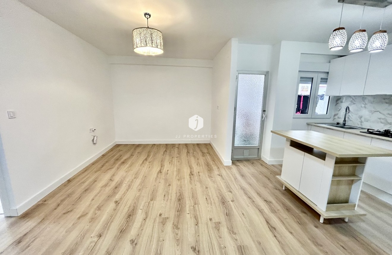 Aus zweiter Hand - Wohnung -
Torrevieja - Costa Blanca