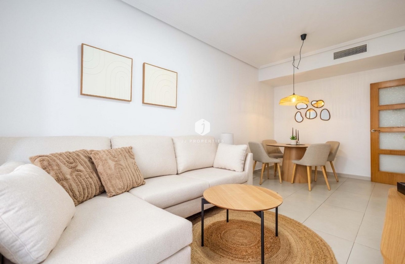 Aus zweiter Hand - Wohnung -
Torrevieja - Las calas