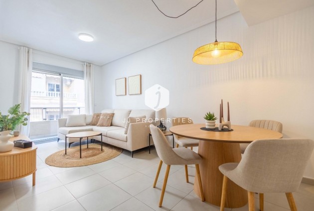 Aus zweiter Hand - Wohnung -
Torrevieja - Las calas