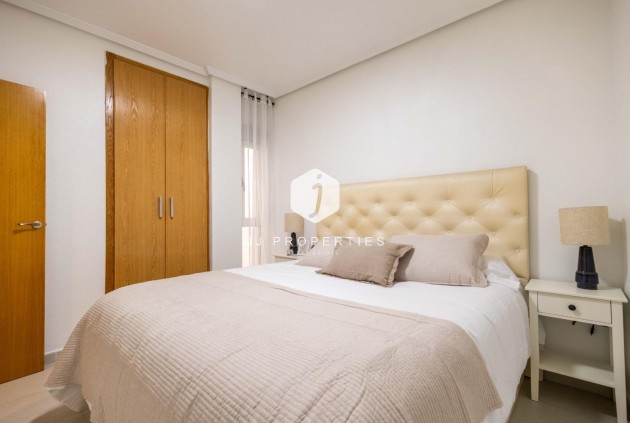 Aus zweiter Hand - Wohnung -
Torrevieja - Las calas