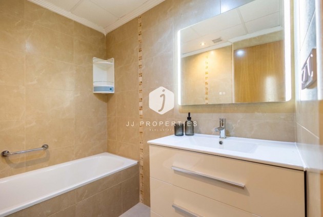 Aus zweiter Hand - Wohnung -
Torrevieja - Las calas