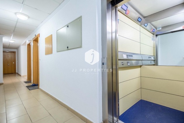 Aus zweiter Hand - Wohnung -
Torrevieja - Las calas