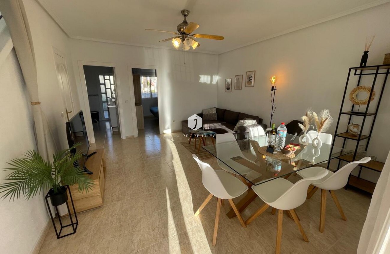 Segunda mano - Chalet -
Ciudad Quesada - Costa Blanca