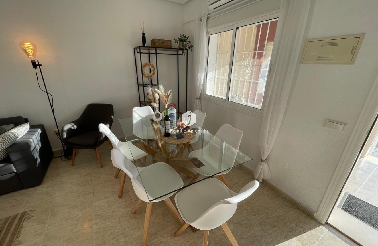 Segunda mano - Chalet -
Ciudad Quesada - Costa Blanca