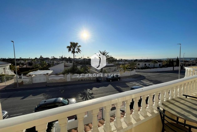 Segunda mano - Chalet -
Ciudad Quesada - Costa Blanca
