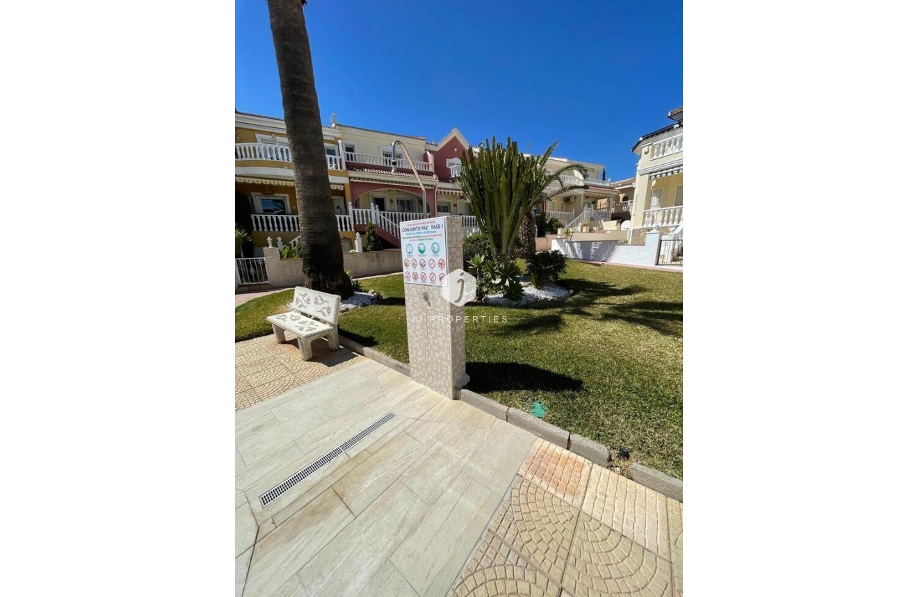 Segunda mano - Chalet -
Ciudad Quesada - Costa Blanca