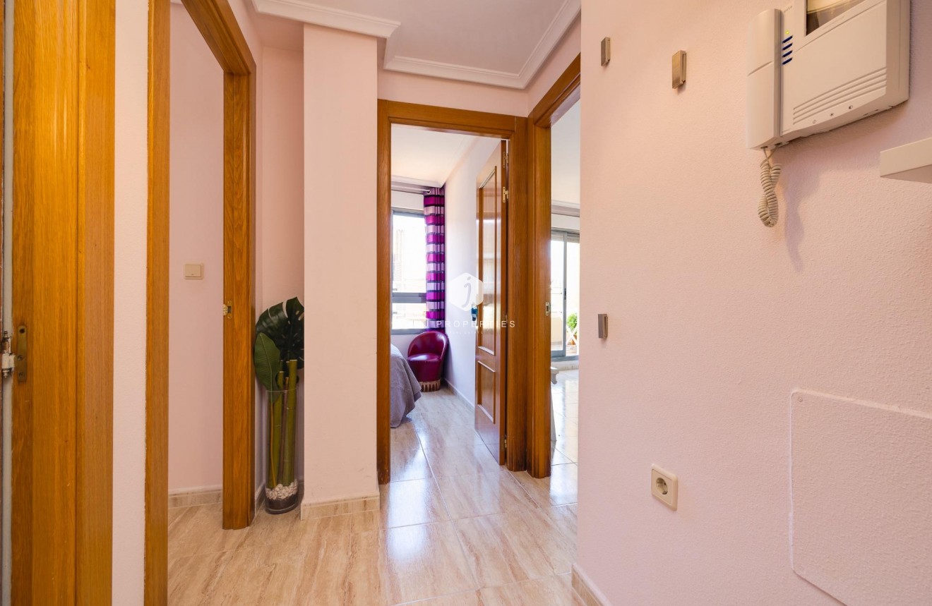 D'occasion - Attique -
Torrevieja - Centro