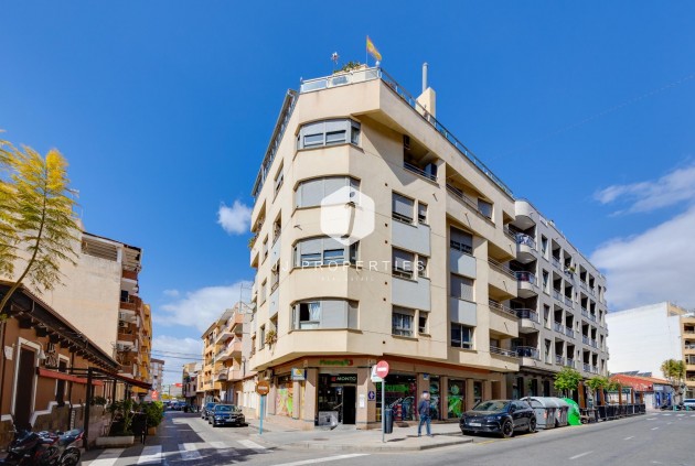 D'occasion - Attique -
Torrevieja - Centro