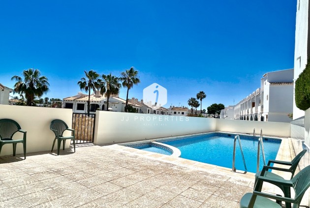 Resale - Chalet -
La Zenia - Costa Blanca