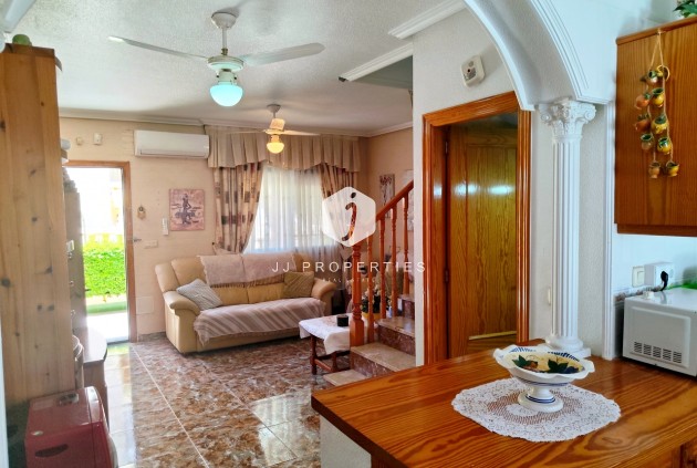 Resale - Chalet -
La Zenia - Costa Blanca