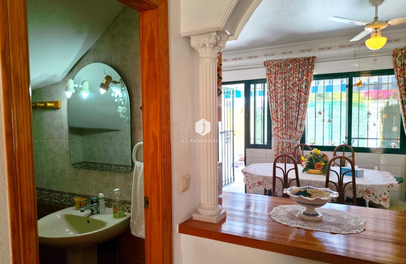 Resale - Chalet -
La Zenia - Costa Blanca