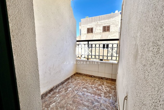 Resale - Chalet -
La Zenia - Costa Blanca