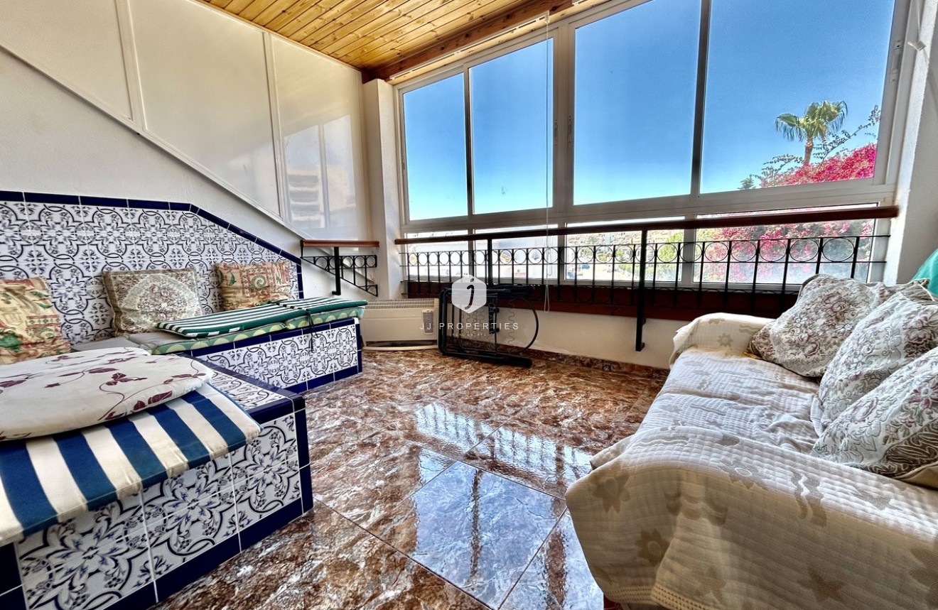 Resale - Chalet -
La Zenia - Costa Blanca