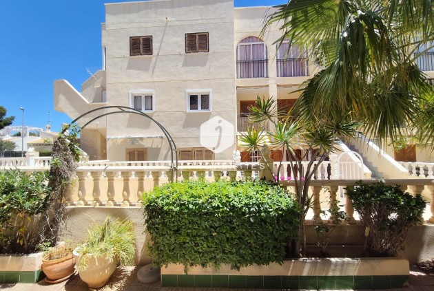Resale - Chalet -
La Zenia - Costa Blanca