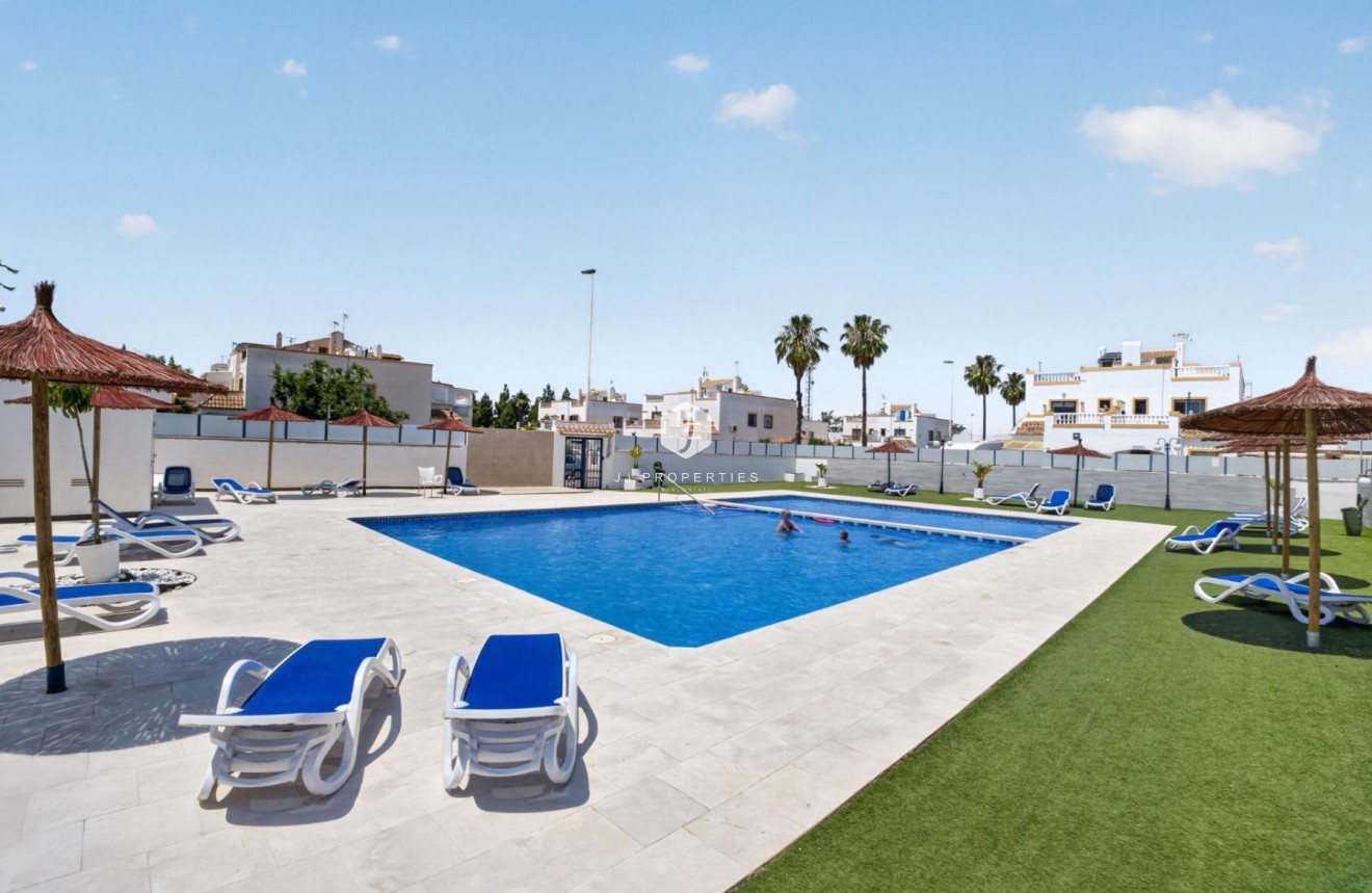 Resale - Townhouse -
Torrevieja - Carrefour