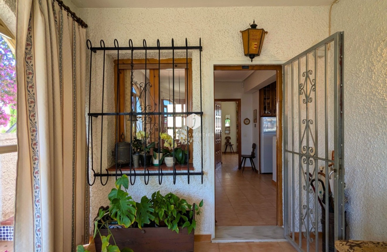 Resale - Villa -
Ciudad Quesada - Costa Blanca