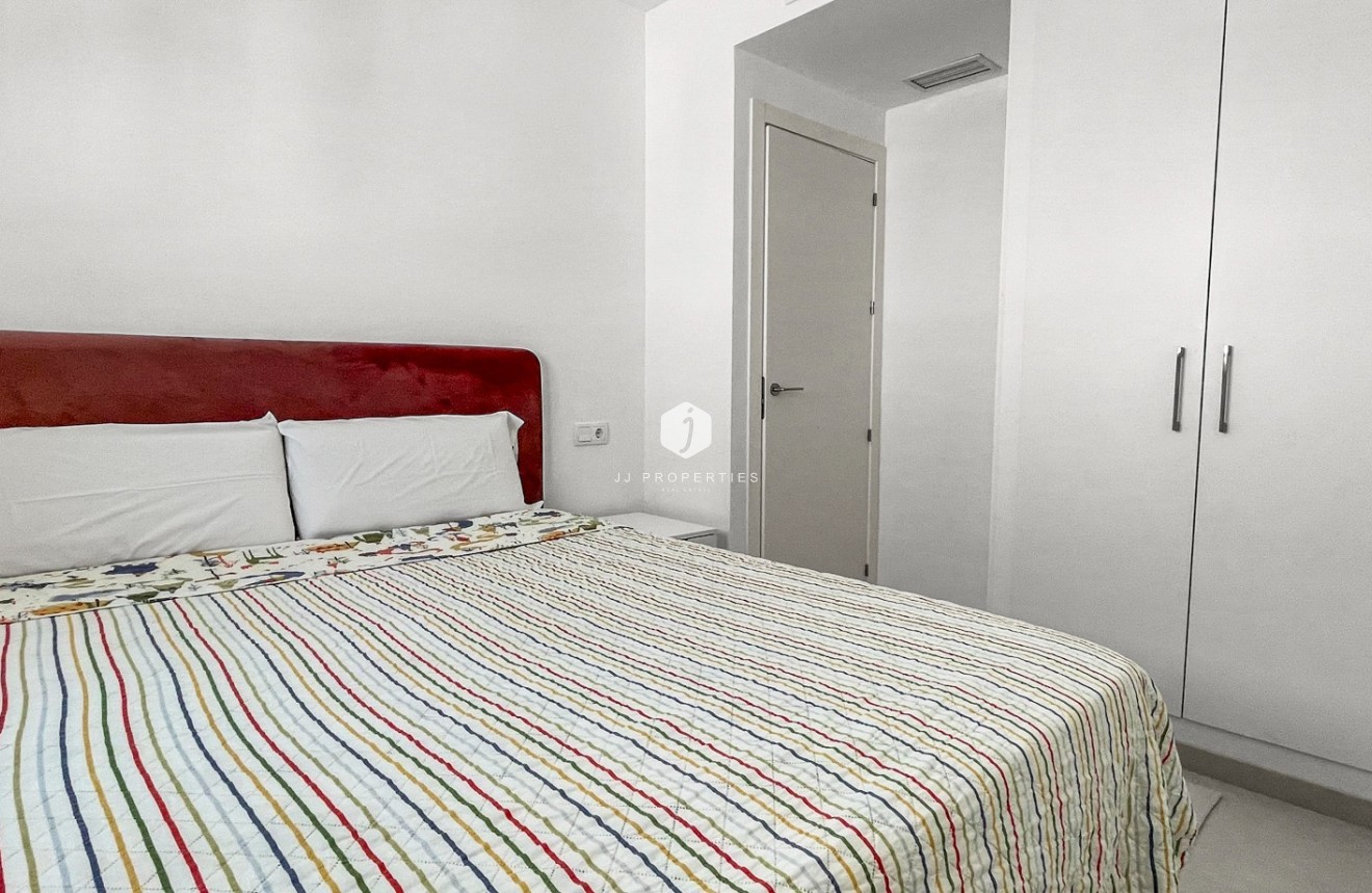Aus zweiter Hand - Wohnung -
Orihuela Costa - Costa Blanca