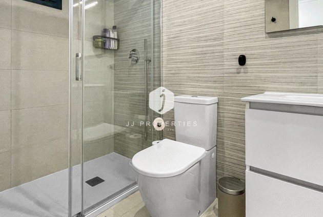 Aus zweiter Hand - Wohnung -
Orihuela Costa - Costa Blanca
