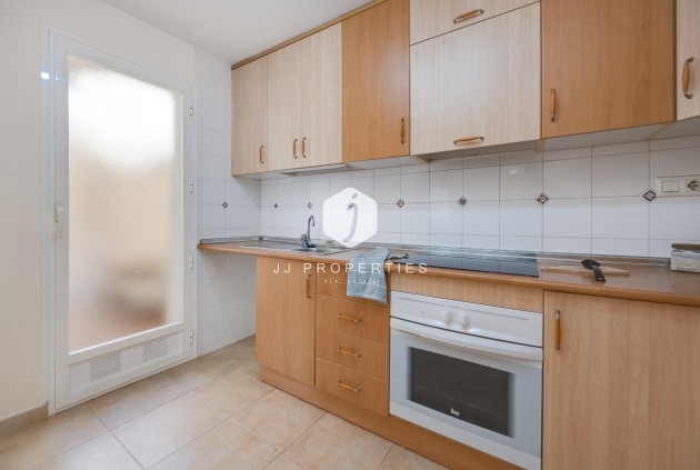 Z drugiej ręki - Bungalow -
Torrevieja - Aguas Nuevas 1