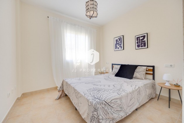Z drugiej ręki - Bungalow -
Torrevieja - Aguas Nuevas 1