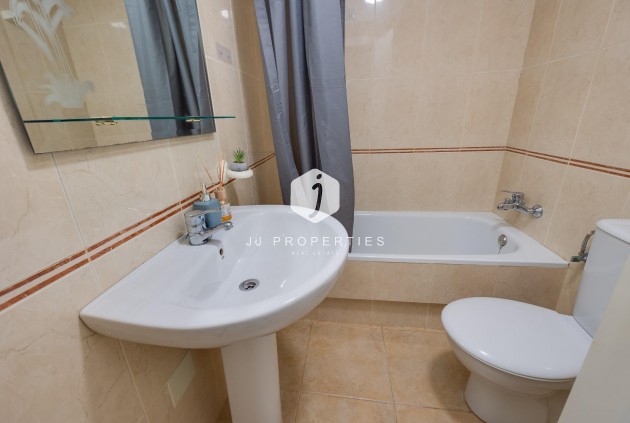 Z drugiej ręki - Bungalow -
Torrevieja - Aguas Nuevas 1
