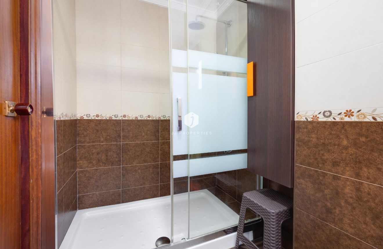 D'occasion - Appartement -
Torrevieja - Centro