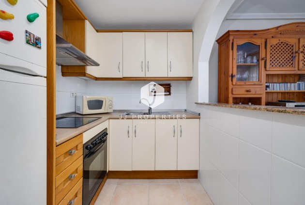 Resale - Chalet -
Torrevieja - La veleta